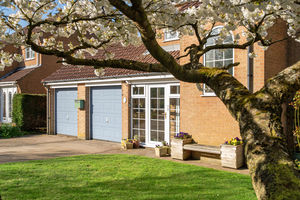 Photo 17- click for photo gallery